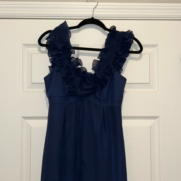 Lilly Pulitzer Amber Navy Ruffle Neckline Dress Size 2 - Picture 3 of 7